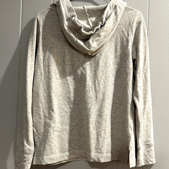 Loft Beach Hoodie - Picture 3 of 3